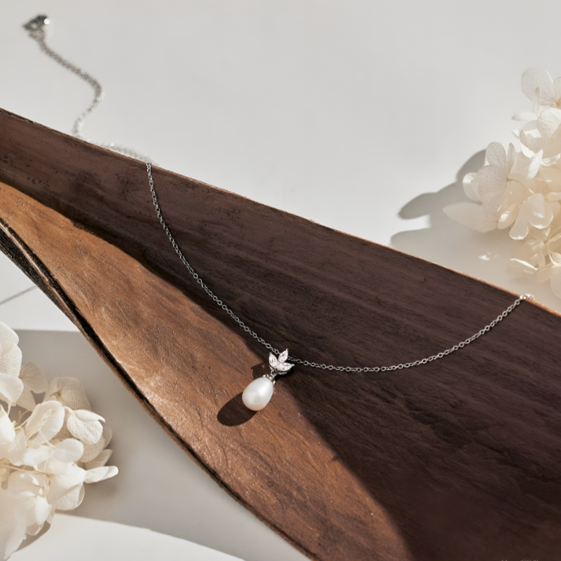 Eternal Pearl & Diamond Necklace – A Whisper of Elegance for Life’s Most Beautiful Moments