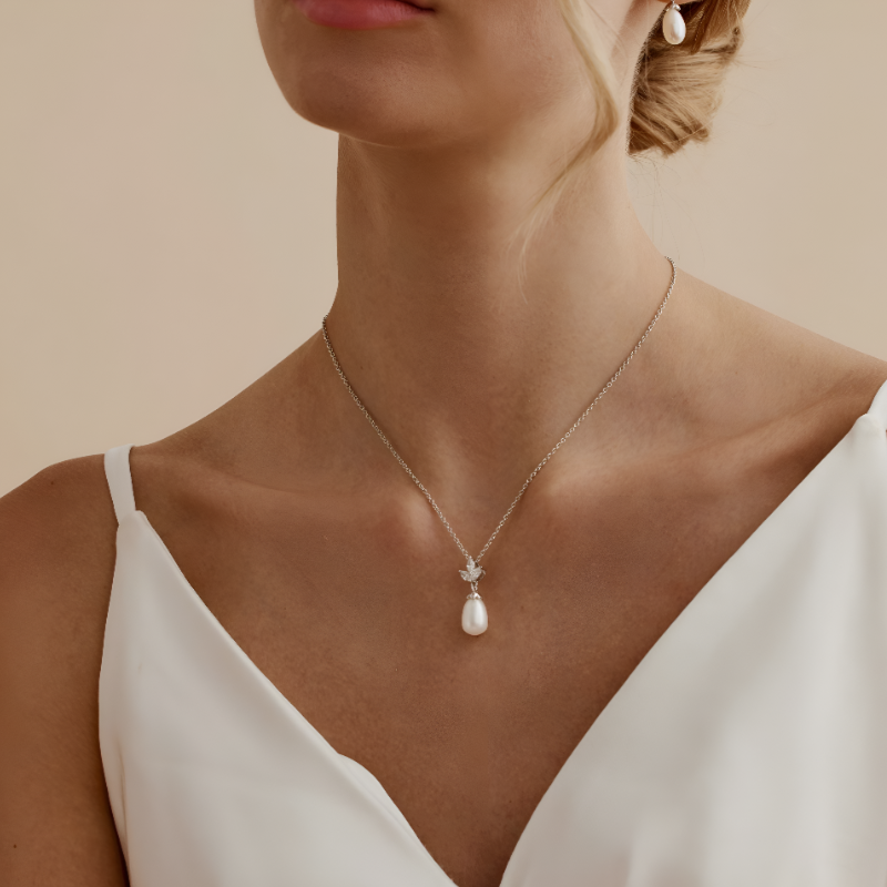 Eternal Pearl & Diamond Necklace – A Whisper of Elegance for Life’s Most Beautiful Moments